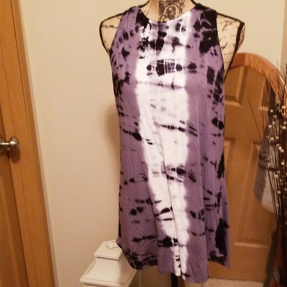 Mossimo Supply Co. Tops - 🖤Fun Mossimo summer shirt🖤